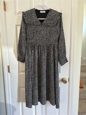 Never-Worn Black & White Animal Printed Long-Sleeve Midi Dress